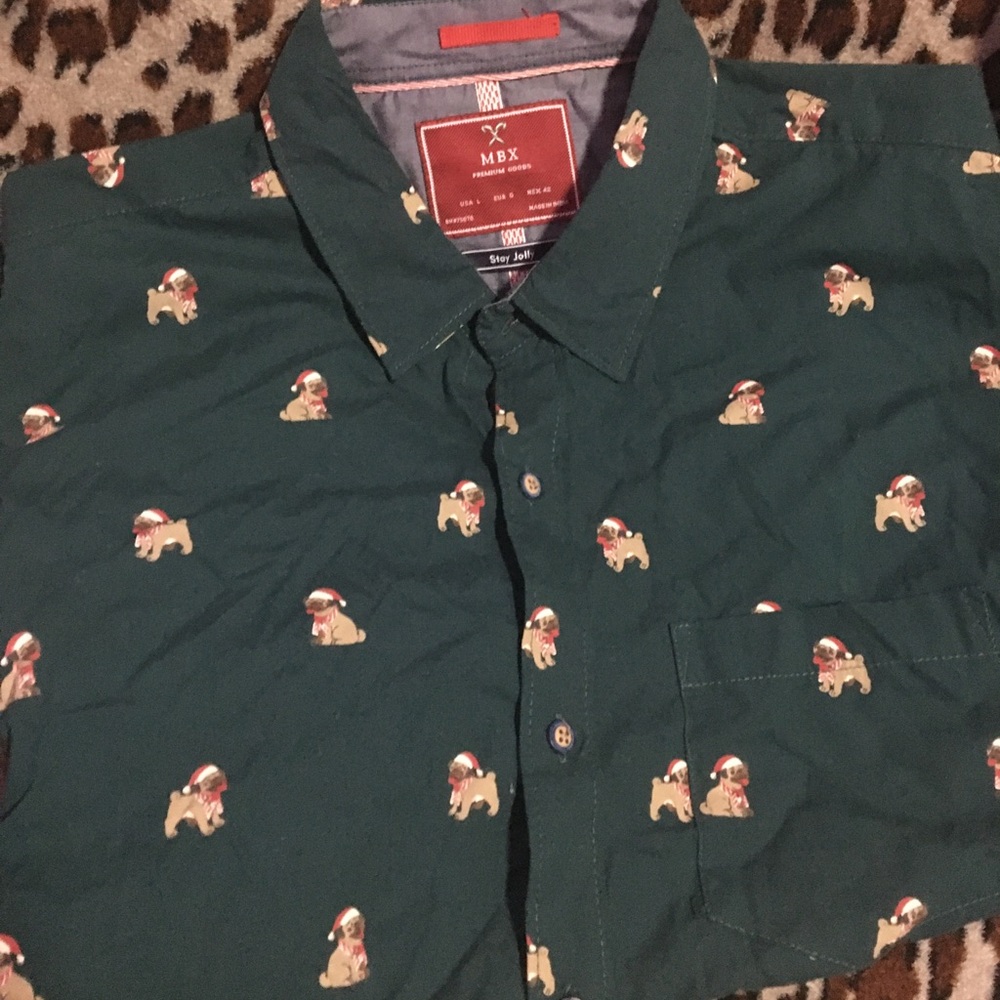 MBX Large Shirt Pugs Christmas Holiday Dogs Jolly Green Red Button Up
